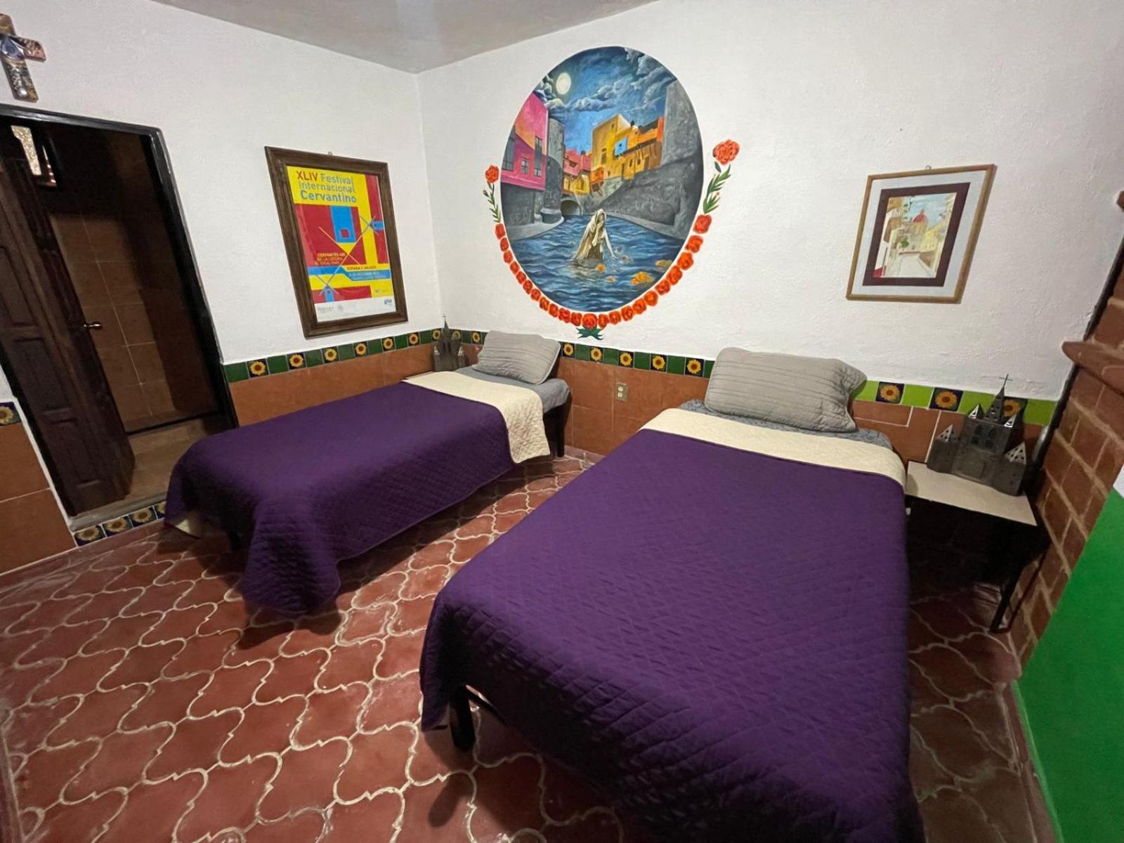 Hostal Casa De Dante Guanajuato Exterior photo